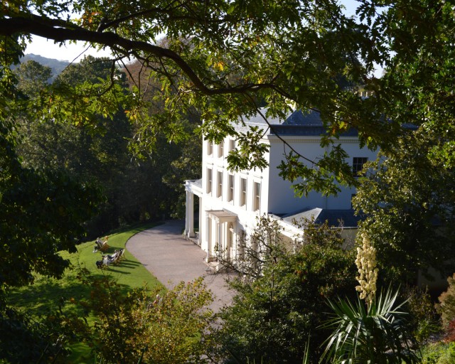 Minibus to Greenway House